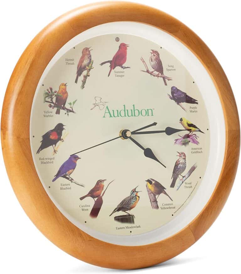 Wall clocks: how to add a functional and stylish decorative element to your interior
