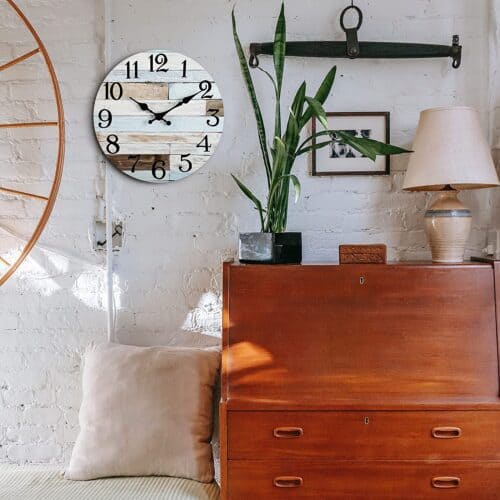 Wall clocks: how to add a functional and stylish decorative element to your interior