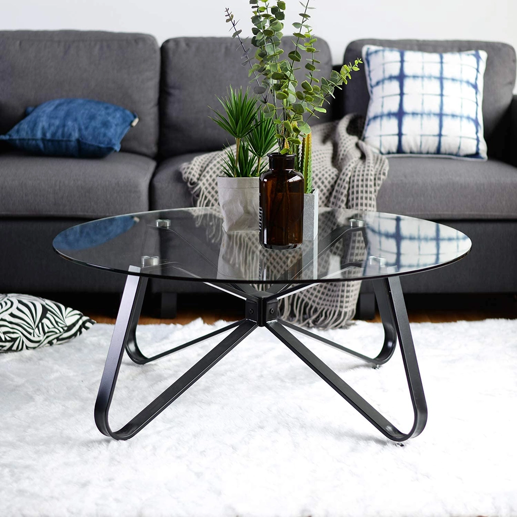 Coffee table: a small but important accent in the interior