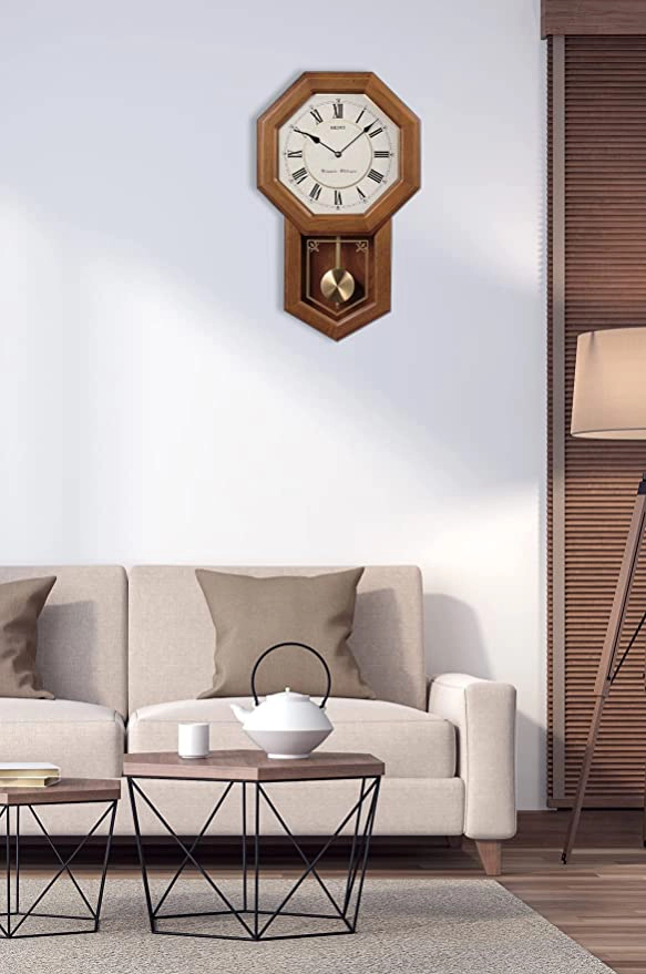 Wall clocks: how to add a functional and stylish decorative element to your interior