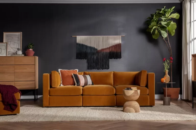 Sectional Sofas and Modular Couches: Solutions for Small Living Spaces