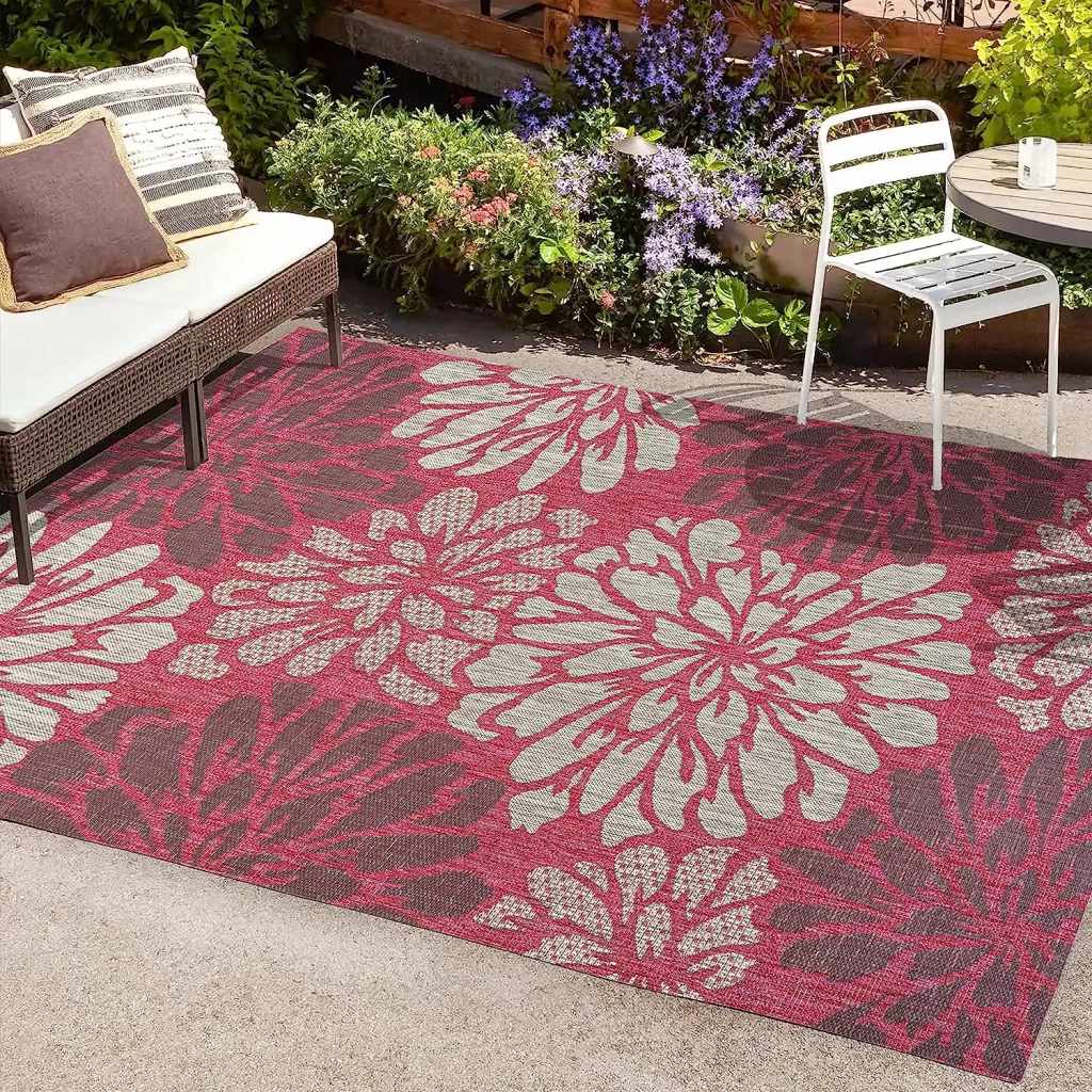 Create Coziness and Style with an Outdoor Rugs