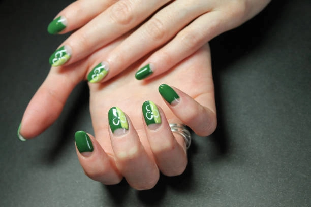 St. Patrick's Day Nail Art 
