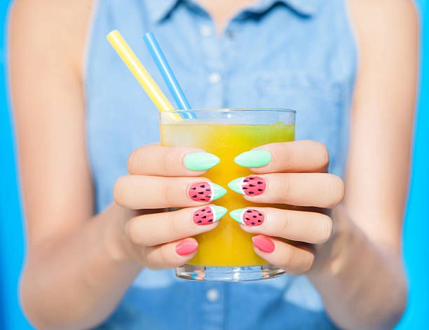 Summer nails