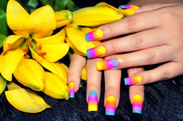 Summer nails
