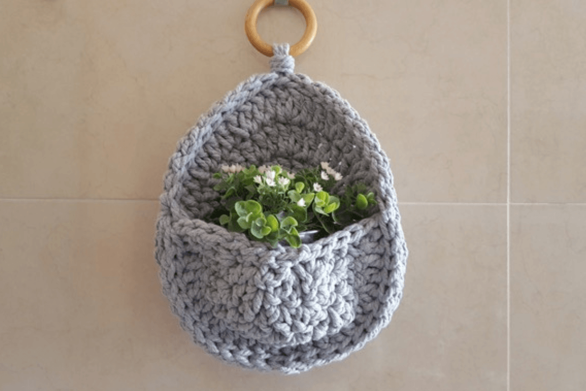 Hanging Planter Pocket Crochet Pattern