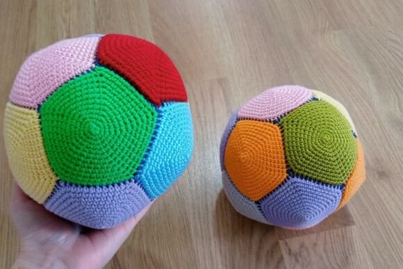 Pentagon Ball Toy Crochet Pattern