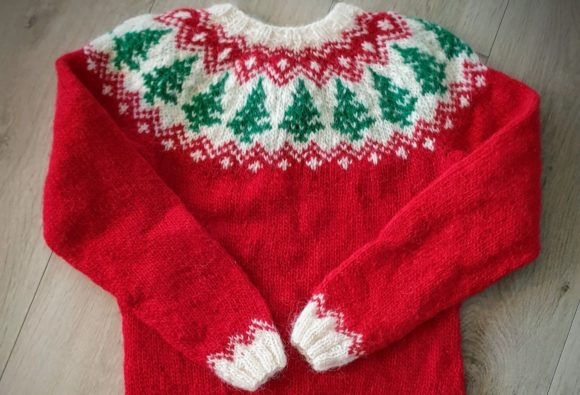 Christmas Lopi Sweater Knitting Pattern